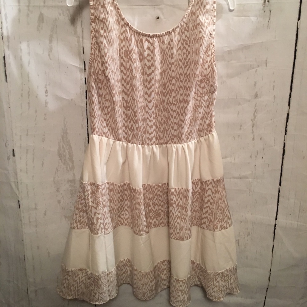 Boutique Dress from Material Girls Size Small